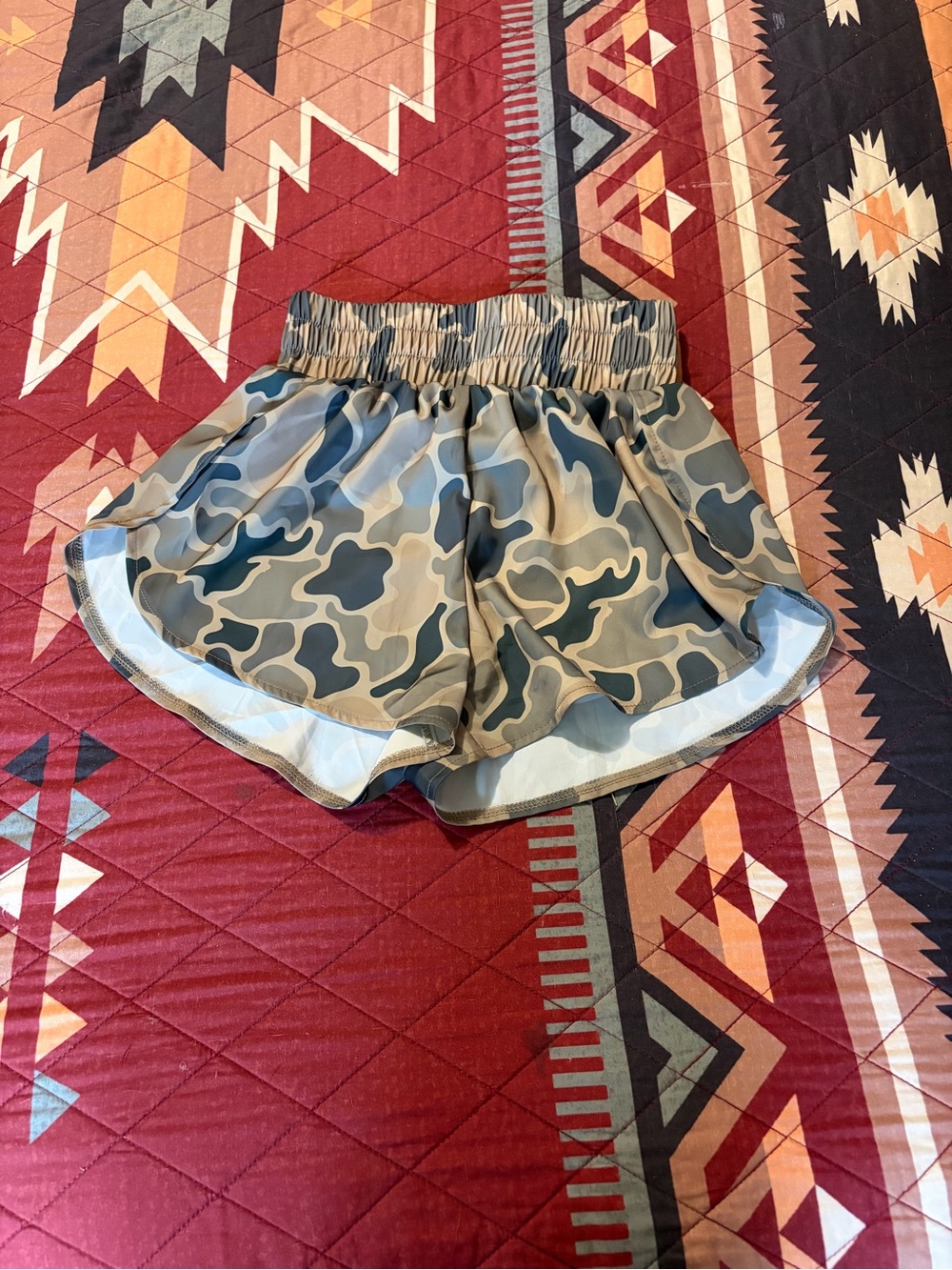 Camo Print Athletic Women’s Shorts - Gray